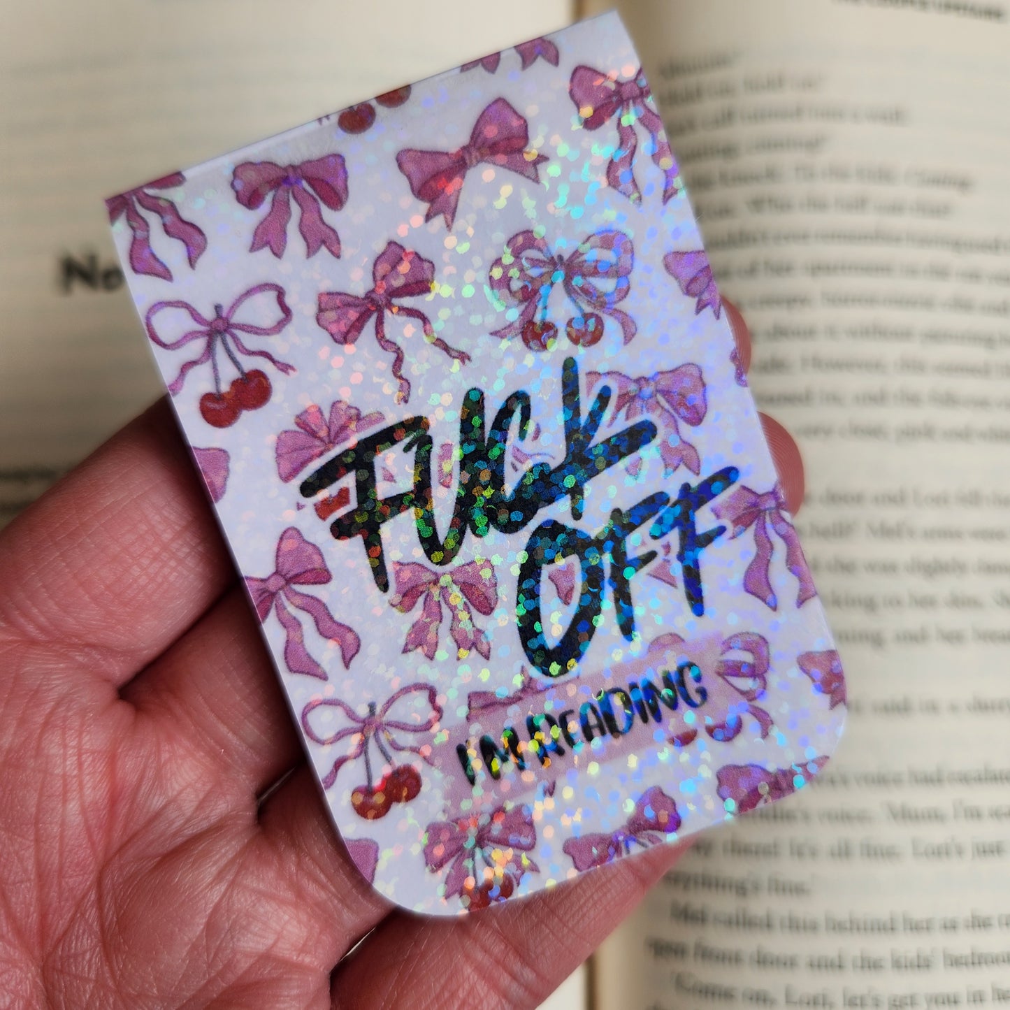 F*ck Off I'm reading - Magnetic Bookmark