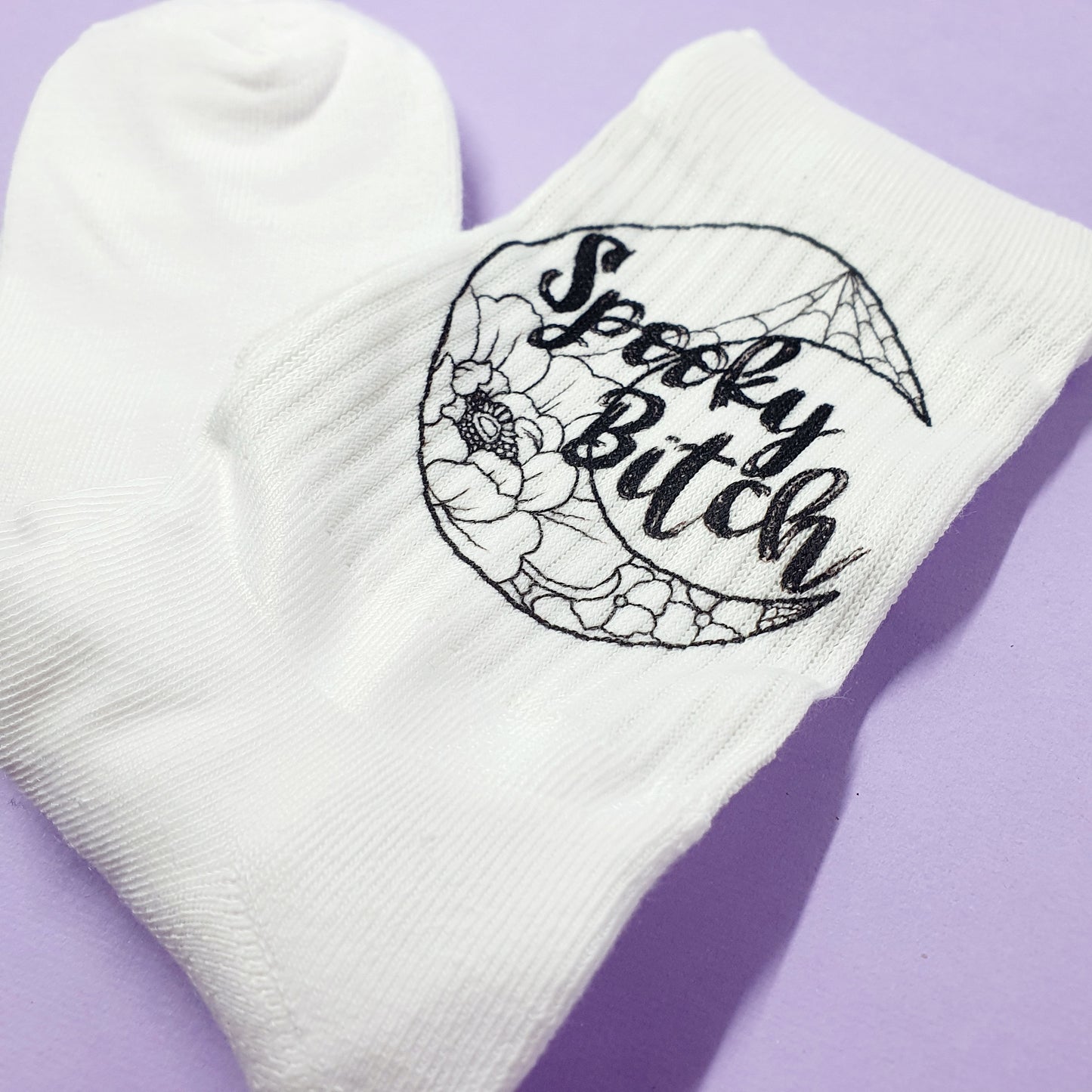 Spooky Bitch - Socks